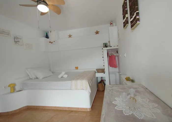 Koukida House * Донуса