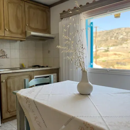 Koukida House Δονούσα