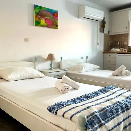 Koukida House Apartamento *